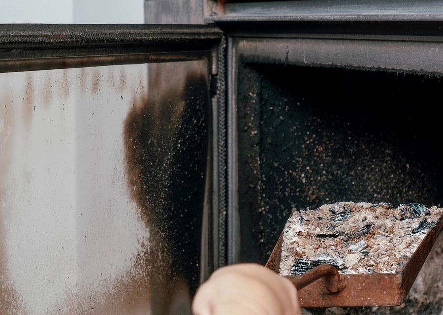Chimney sweep at work near Richmond, TX