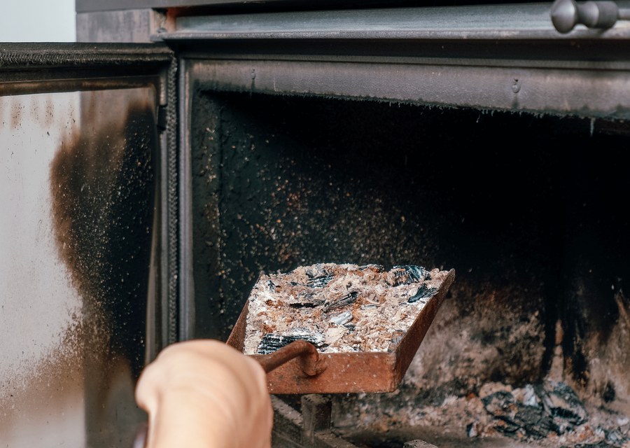 Chimney sweep at work near Lewisville, TX