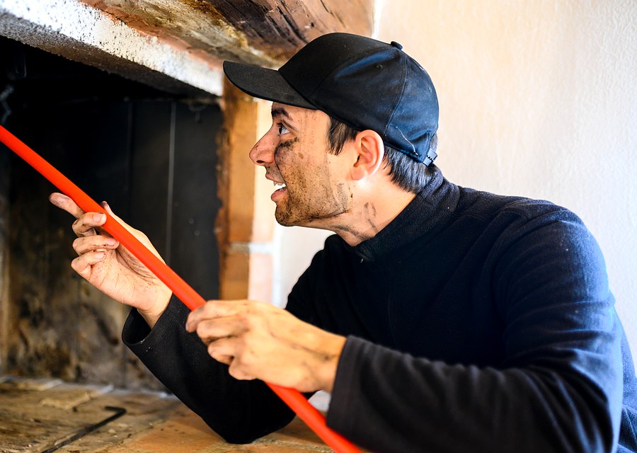 Fireplace and flue cleaning in Van Vleck, TX