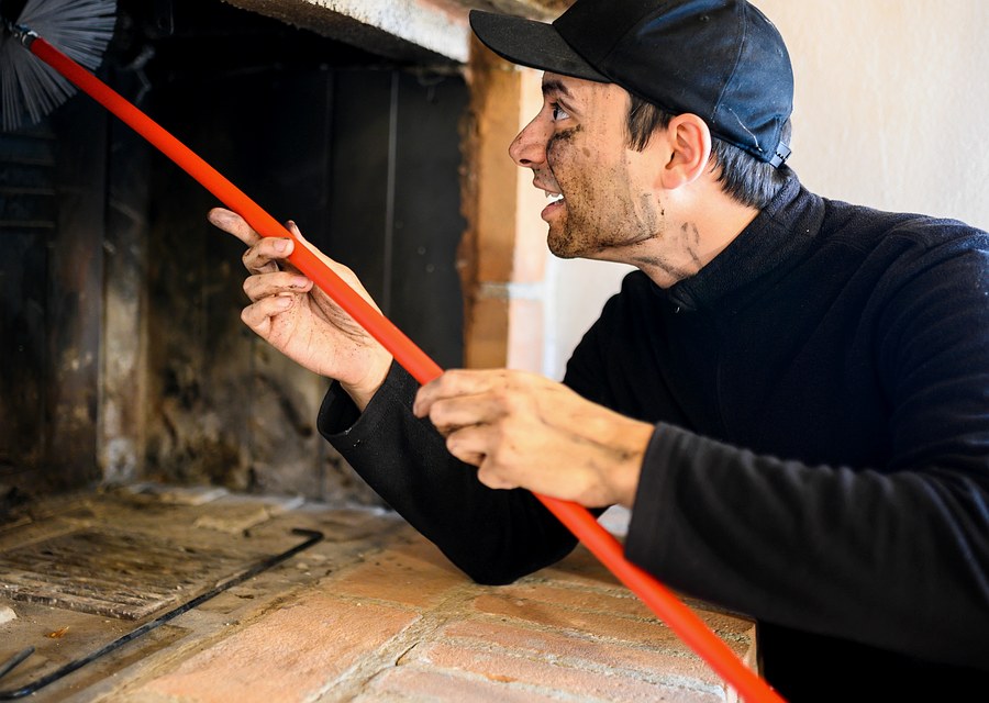 Fireplace and flue cleaning in Kaufman, TX